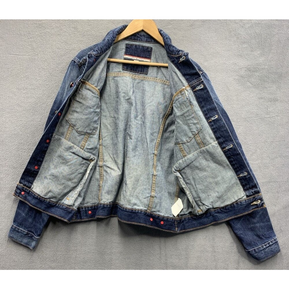 Tommy Hilfiger Denim Trucker Jacket Mens Distressed Blue Medium Wash Size Large - Picture 3 of 16